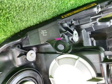 ФАРА НА TOYOTA PRIUS ZVW30