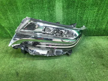 ФАРА НА TOYOTA ALPHARD AYH30W