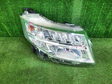 ФАРА НА TOYOTA ROOMY M900A