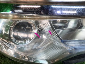 ФАРА НА NISSAN SERENA C26