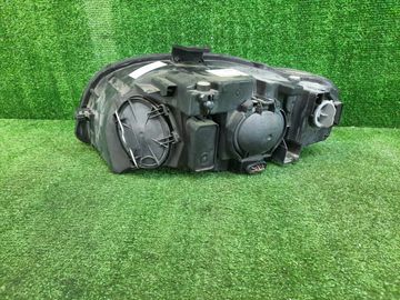 ФАРА НА AUDI A4 8E