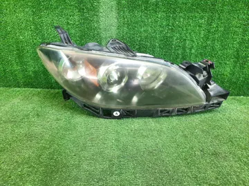 ФАРА НА MAZDA AXELA BK3P