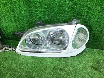 ФАРА НА TOYOTA CALDINA ST210