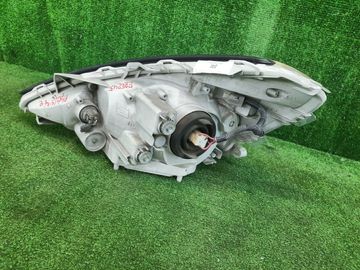 ФАРА НА TOYOTA ALLION NZT240