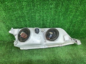 ФАРА НА TOYOTA MARK II QUALIS MCV21
