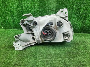 ФАРА НА MAZDA MPV LW5W
