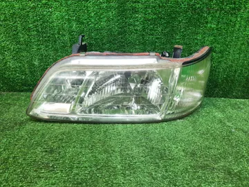 ФАРА НА NISSAN LAUREL HC35