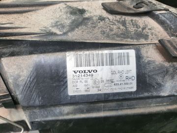 ФАРА НА VOLVO V70 SW58