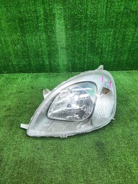 ФАРА НА TOYOTA VITZ NCP10