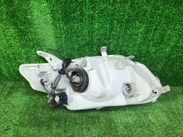 ФАРА НА TOYOTA FIELDER NZE141