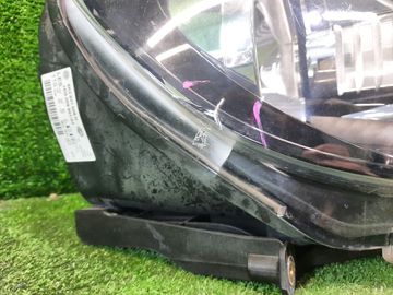 ФАРА НА VOLKSWAGEN GOLF 5K1