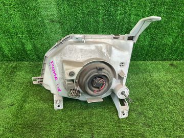 ФАРА НА DAIHATSU PYZAR G301G