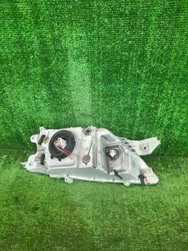 ФАРА НА MAZDA PREMACY CP8W