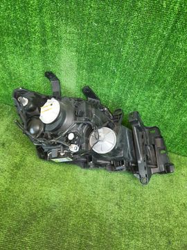ФАРА НА HONDA STEPWGN RK1