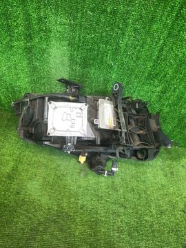 ФАРА НА AUDI A4 8K2