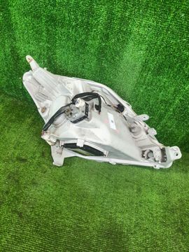 ФАРА НА TOYOTA PASSO SETTE M512E