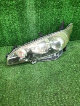 ФАРА НА TOYOTA WISH ZGE21