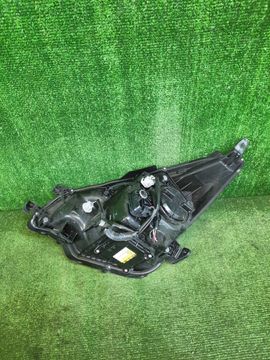 ФАРА НА SUBARU TREZIA NCP120