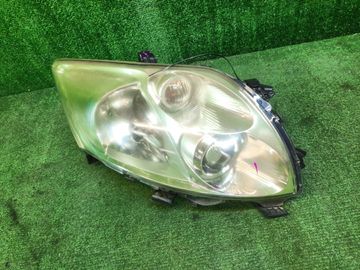 ФАРА НА TOYOTA AURIS NZE151H