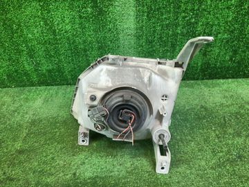 ФАРА НА DAIHATSU PYZAR G301G