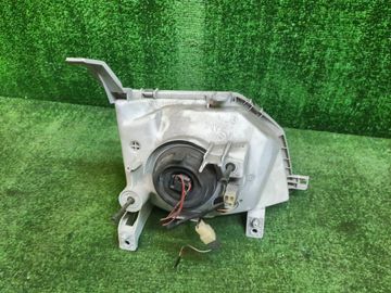 ФАРА НА DAIHATSU PYZAR G301G