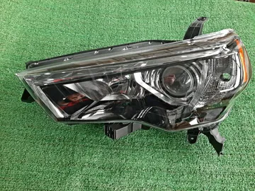 ФАРА НА TOYOTA 4RUNNER GRN285
