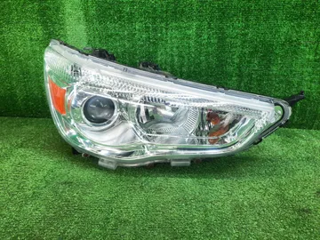 ФАРА НА MITSUBISHI RVR GA3W