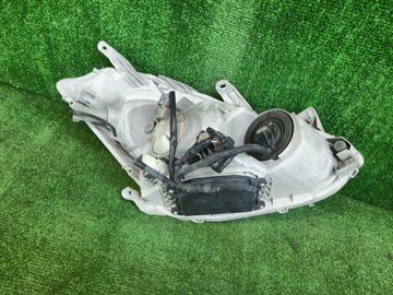 ФАРА НА TOYOTA CALDINA AZT246