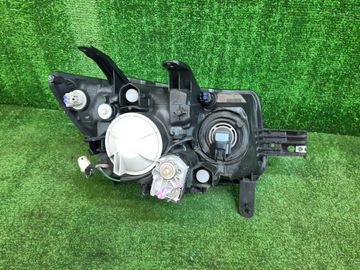 ФАРА НА TOYOTA BB QNC21