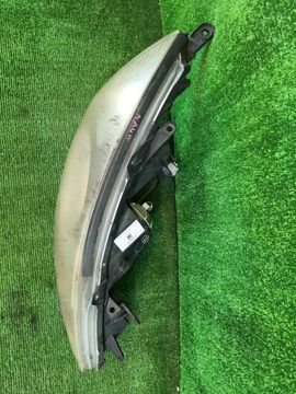 ФАРА НА MITSUBISHI GRANDIS NA4W
