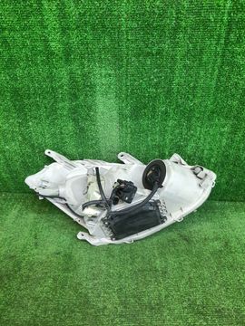 ФАРА НА TOYOTA CALDINA AZT246