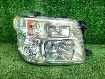 ФАРА НА NISSAN ELGRAND E50