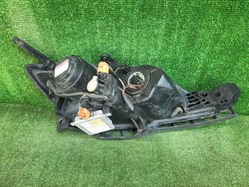 ФАРА НА MAZDA AXELA BK5P