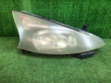 ФАРА НА MITSUBISHI GRANDIS NA4W