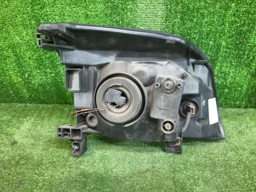 ФАРА НА NISSAN X-TRAIL T30