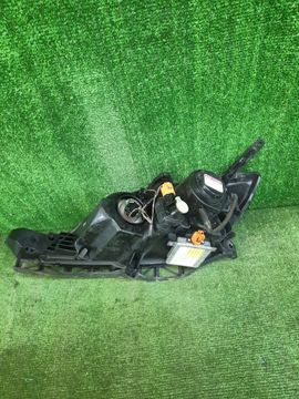 ФАРА НА MAZDA AXELA BK5P