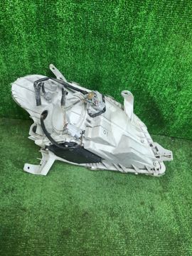 ФАРА НА TOYOTA RAUM NCZ20