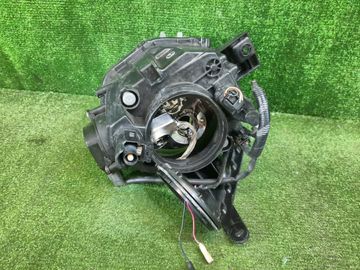 ФАРА НА NISSAN JUKE F15