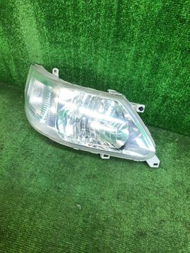 ФАРА НА NISSAN SERENA TC24