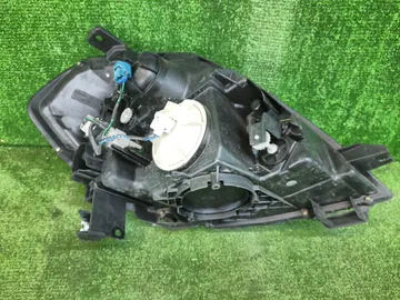 ФАРА НА NISSAN TEANA J31