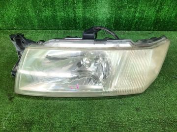 ФАРА НА MITSUBISHI CHARIOT GRANDIS N84W