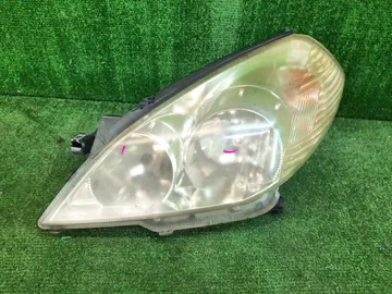 ФАРА НА NISSAN WINGROAD Y11