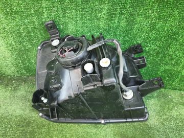 ФАРА НА MITSUBISHI DION CR9W