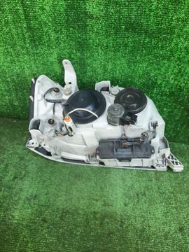 ФАРА НА TOYOTA CROWN GS171