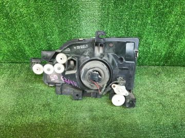 ФАРА НА NISSAN ATLAS F23