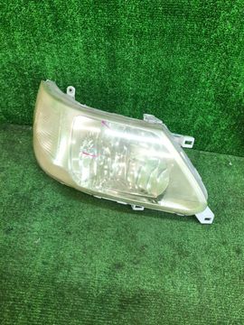 ФАРА НА NISSAN SERENA TC24