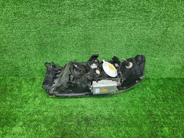 ФАРА НА MITSUBISHI CHARIOT GRANDIS N84W