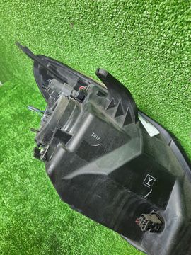 ФАРА НА MAZDA DEMIO DY3W