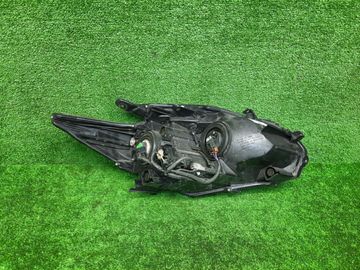 ФАРА НА TOYOTA PRIUS ZVW30