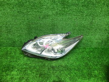 ФАРА НА TOYOTA PRIUS ZVW30